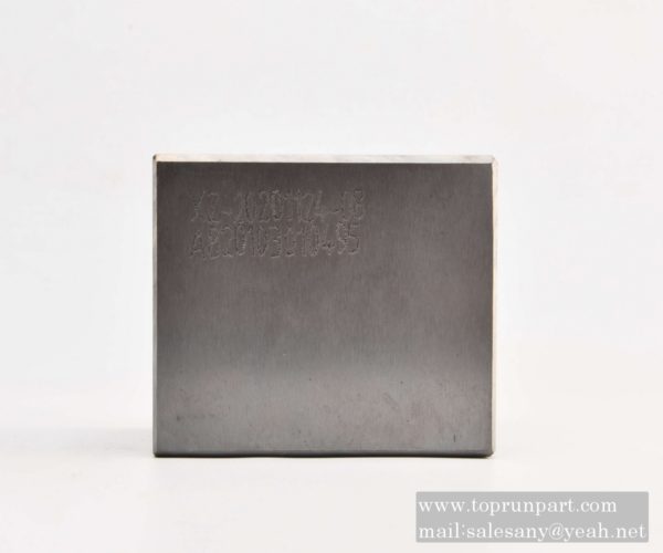 A820103010495 Swing cylinder oil drain valve block 80C2118D.8.10-1