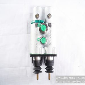 60215832 Dual chamber booster brake master cylinder 73067517