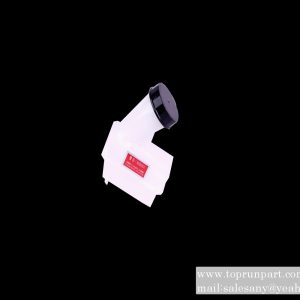 60238422 Clutch master cylinder oil tank (right steering) KL1602CM-070