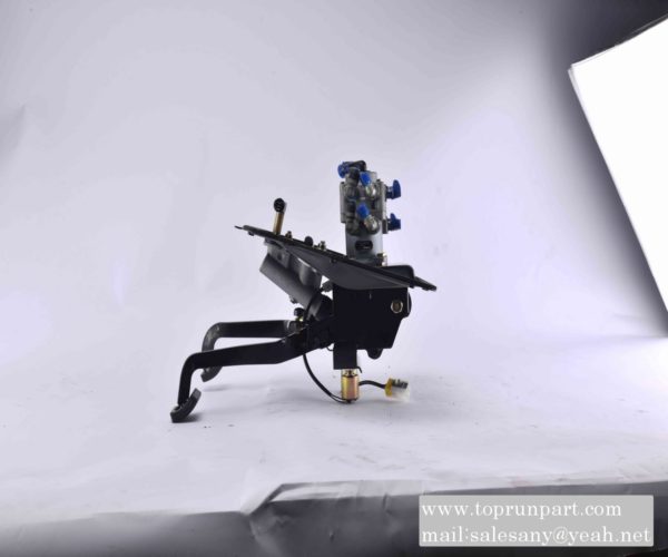60274683 Brake clutch pedal assembly (G) SYSC-1-S-5 SANY