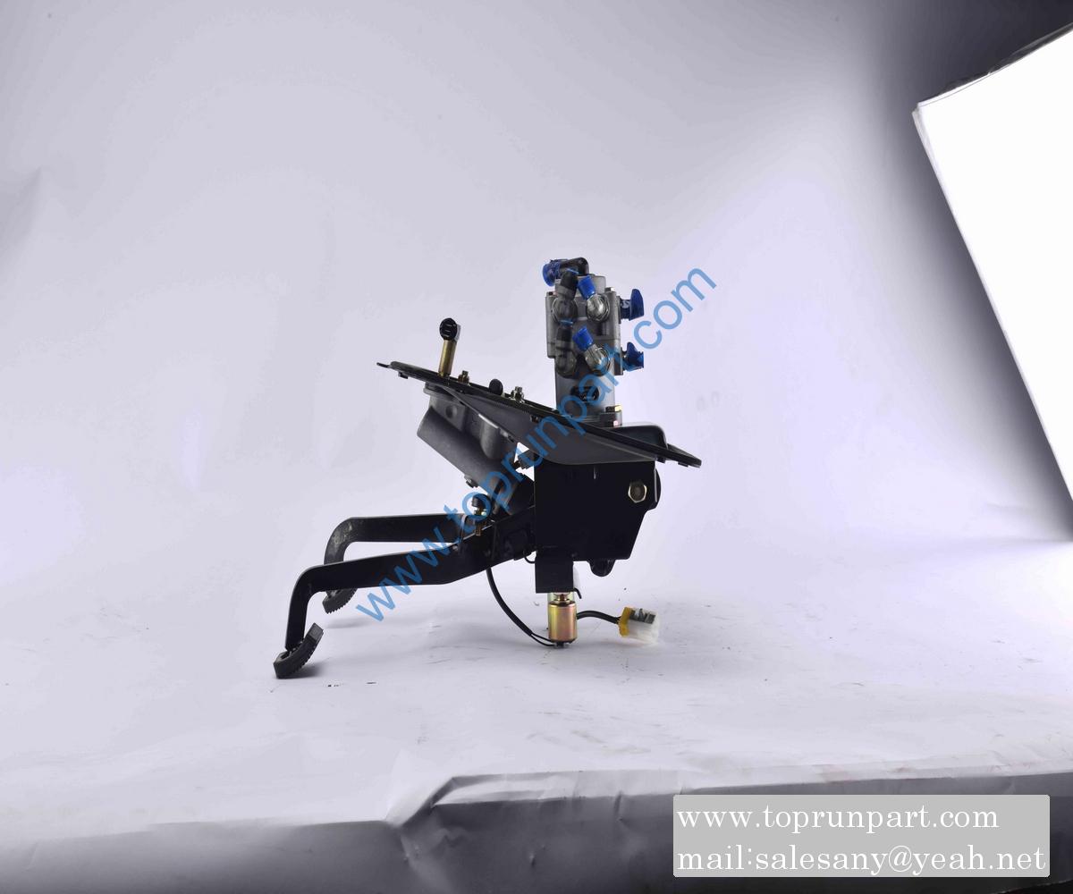 60274683 Brake clutch pedal assembly (G) SYSC-1-S-5 SANY