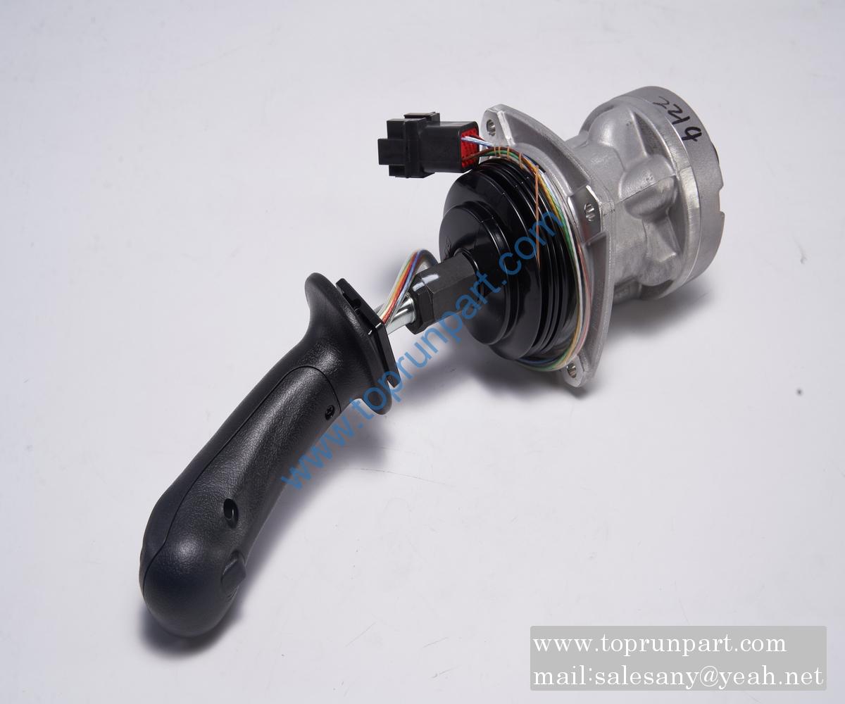 60282214 pilot valve PV48K1582 (LH) SANY