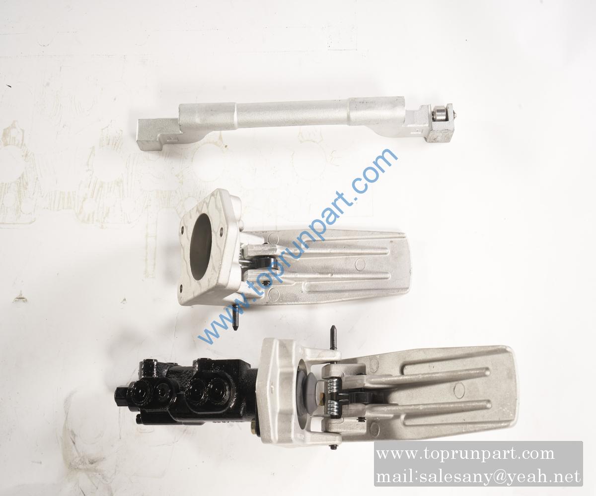 60284086 Double pedal foot valve CN222000009 SANY