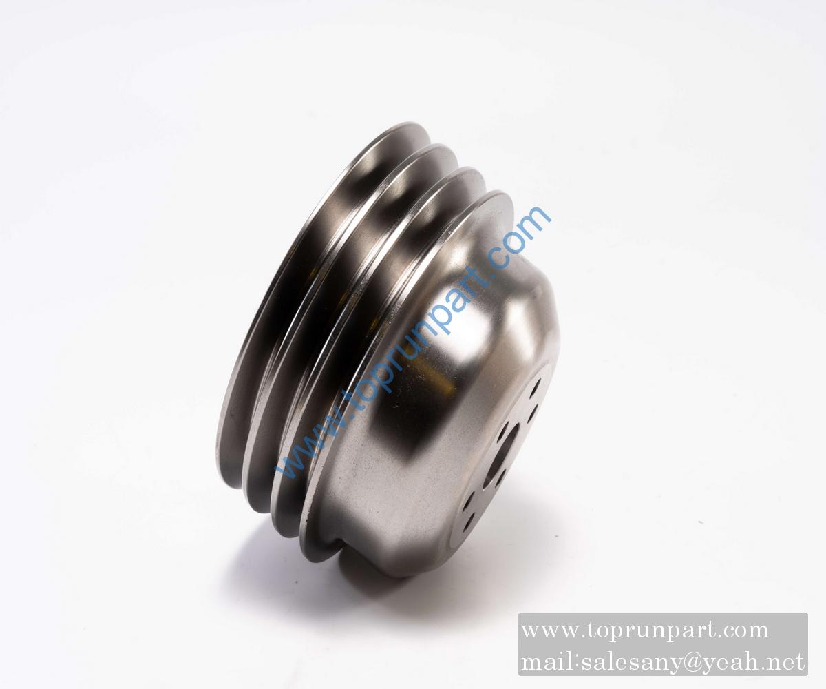 1-13641207-1 water pump pulley 113641-2071 1136412071