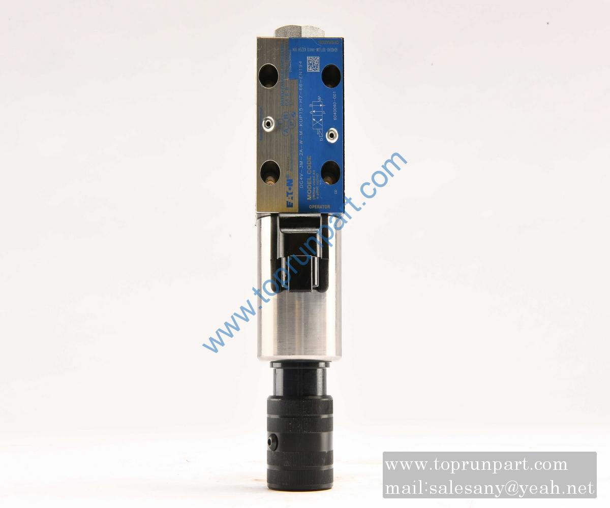 60321118 Solenoid reversing valve DG4V-3-2A-W-M-KUP5-H7-60-EN19 SANY