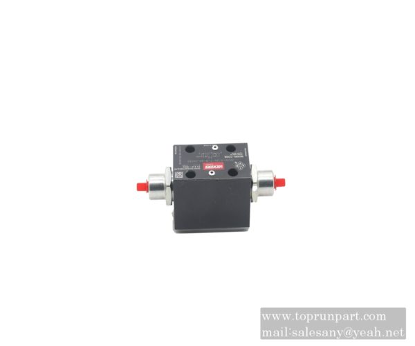 B220400000111 Hydraulic control reversing valve DG3V-3-2N-7-B- SANY