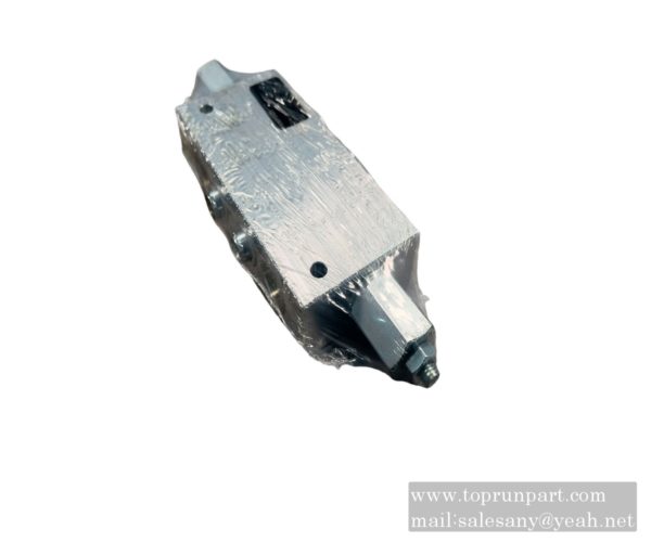 B220401000028 Balancing valve 05.42.47.03.02.SANY