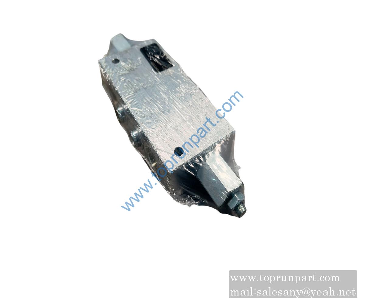 B220401000028 Balancing valve 05.42.47.03.02.SANY