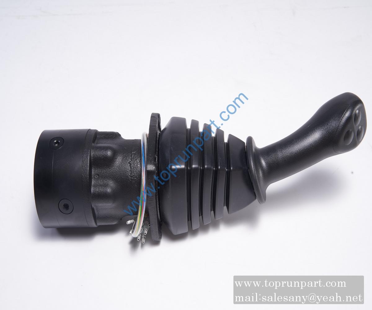 B220401000446 pilot valve TH40KC1284 R (right) SANY