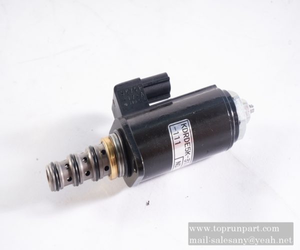 B220401000682 Solenoid directional valve V0105079210 SANY