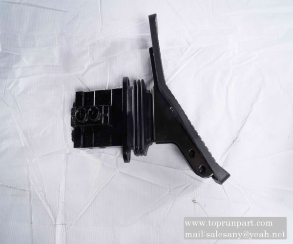B220401000848 pilot valve 1204018920S SANY