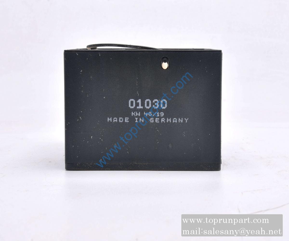 Oil filter element 01319822