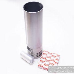 1-87812791-1 Cylinder liner piston repair kit 187812-7911 1878127911