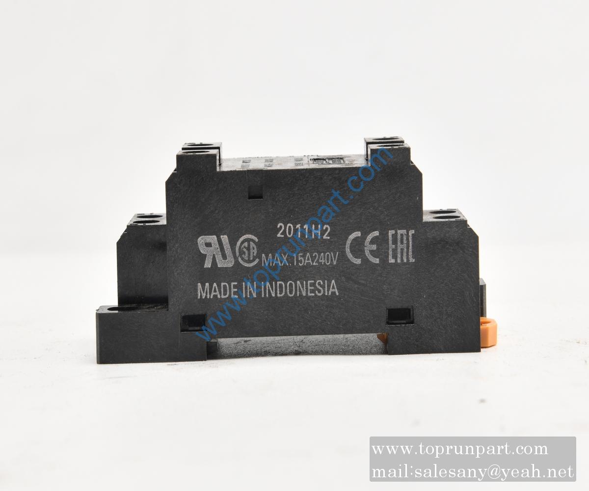 B240700000125 Intermediate Relay PTF08A-E SANY