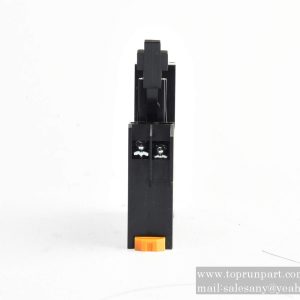 B240700000395 Relay socket P2RF-05-E SANY