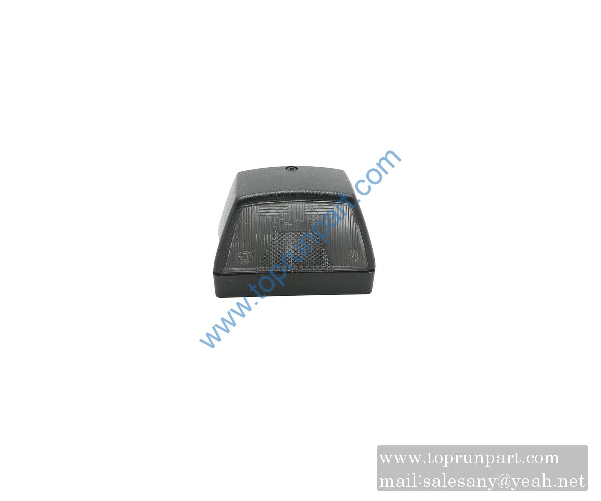 B241100000009 License Plate Light 2KA-003-389-06 SANY