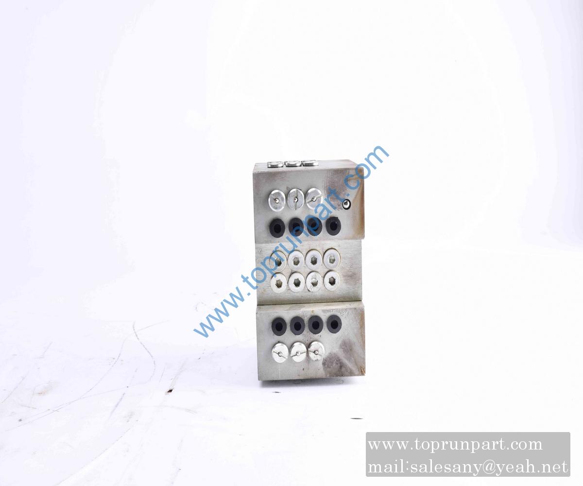 A220400000065 Grease Distribution Valve HBY23 SANY parts