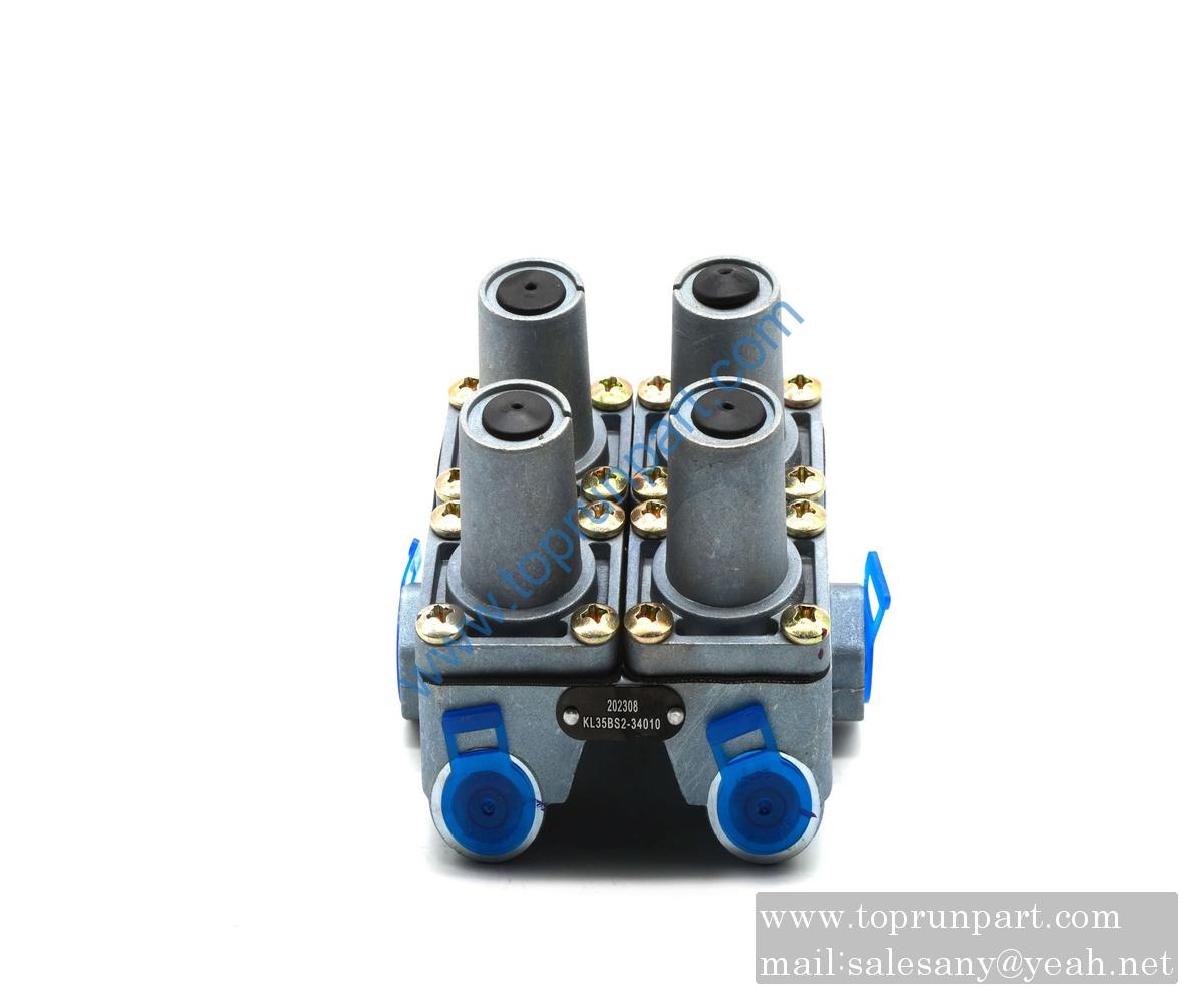 A220401000617 Four-Circuit Protection Valve KL35BS1-34010 SANY parts