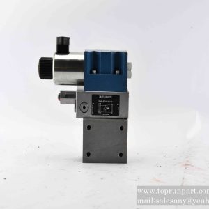 A810201060021 60CAuxiliary Valve Group 60C1816.8.27  SANY PARTS